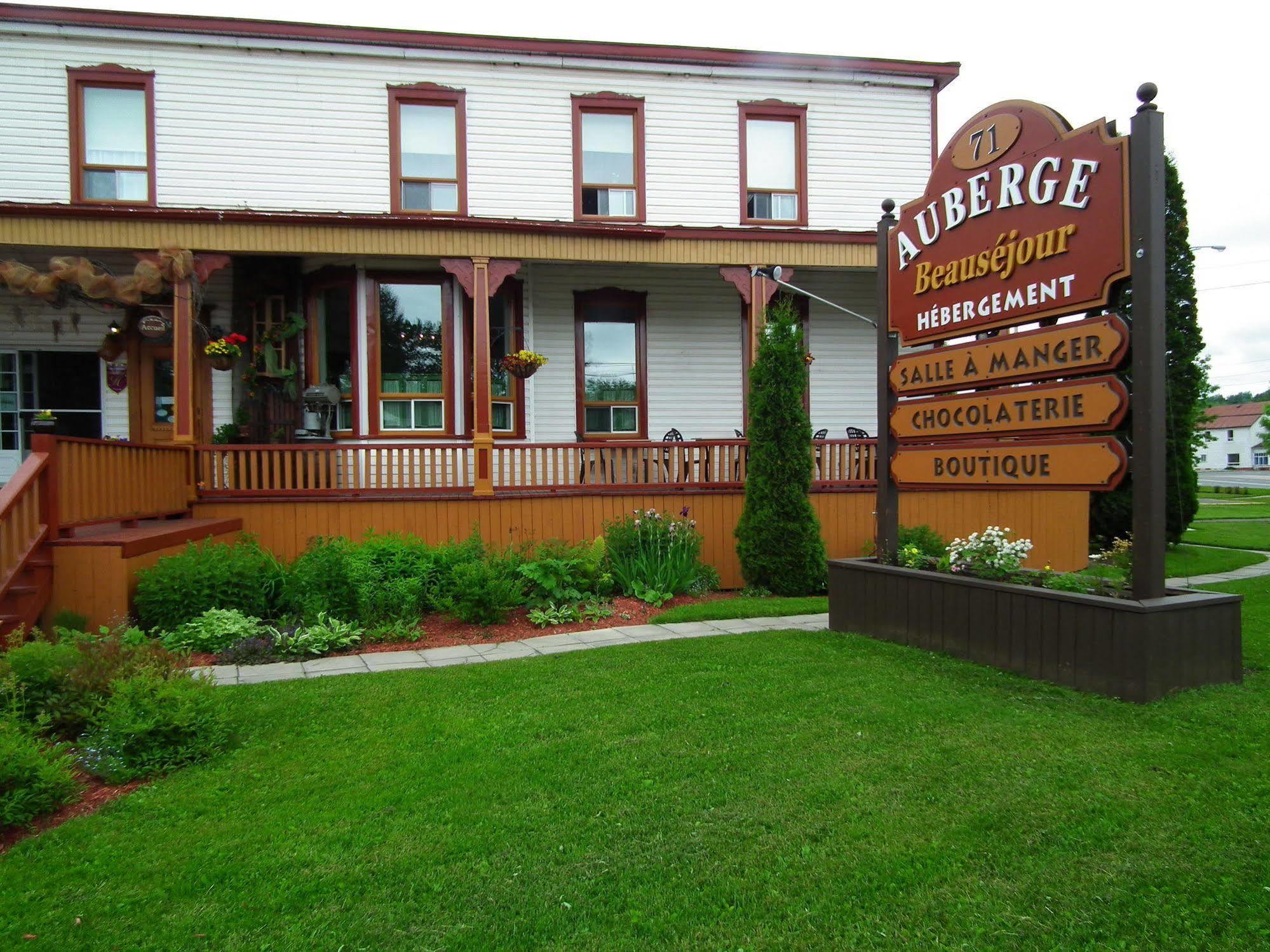 Auberge Beausejour Amqui Extérieur photo