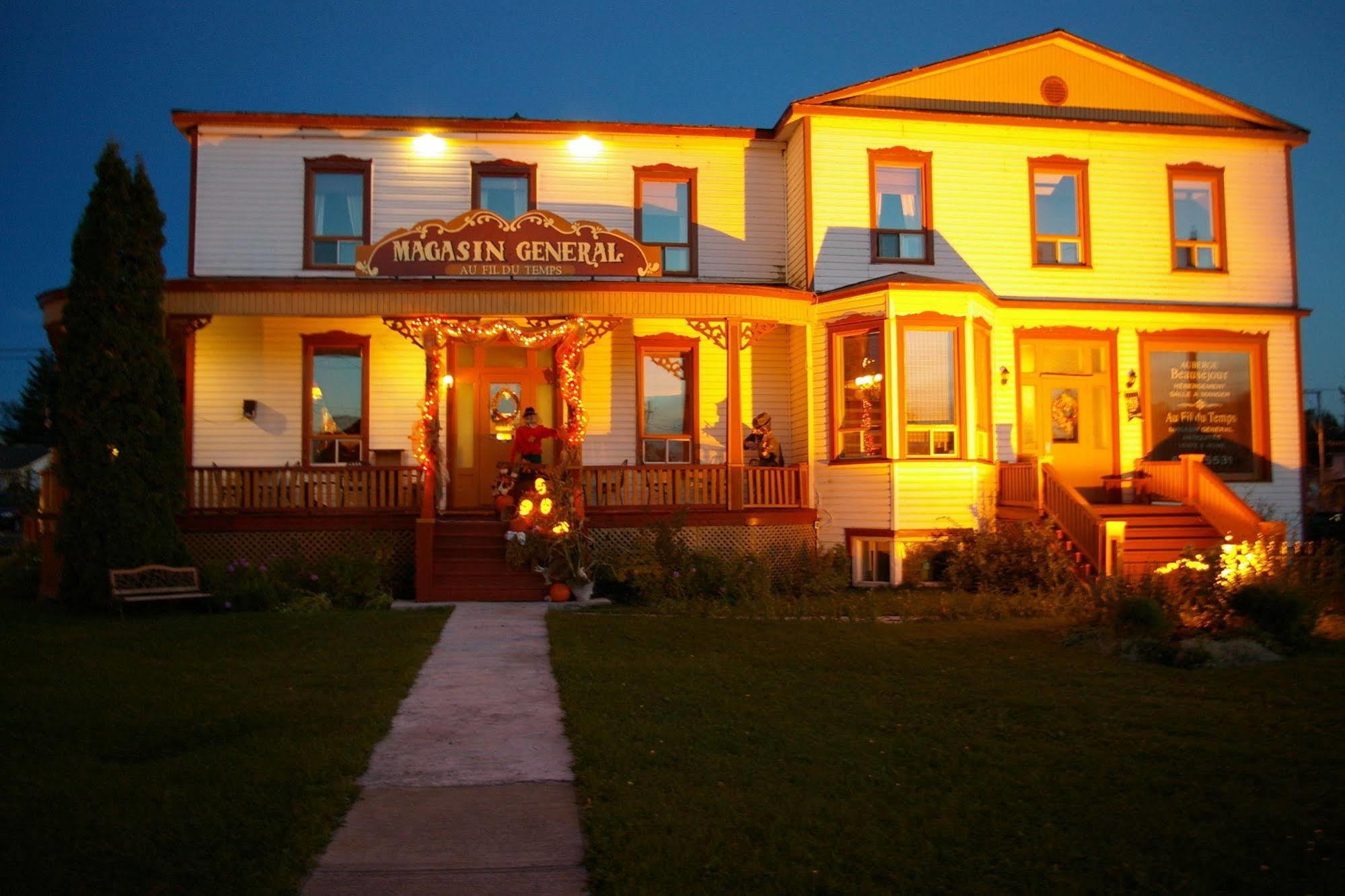 Auberge Beausejour Amqui Extérieur photo
